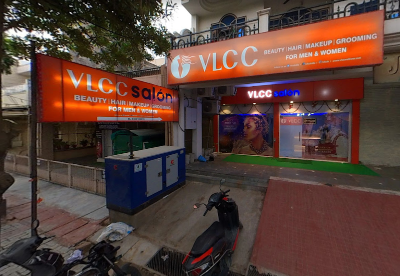 VLCC Skincare, Beauty & Makeup Salon - (Kidwai Nagar, Kanpur)
